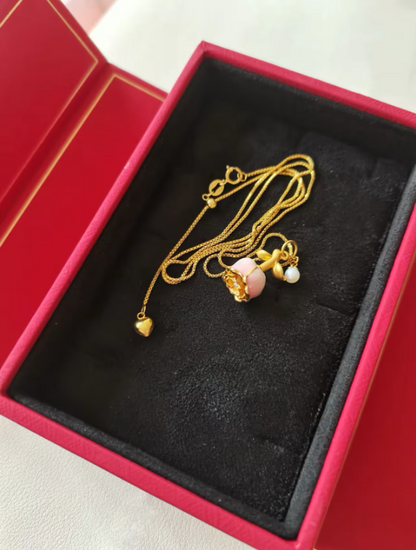 Women’s Elegant Blooming Rose Necklace